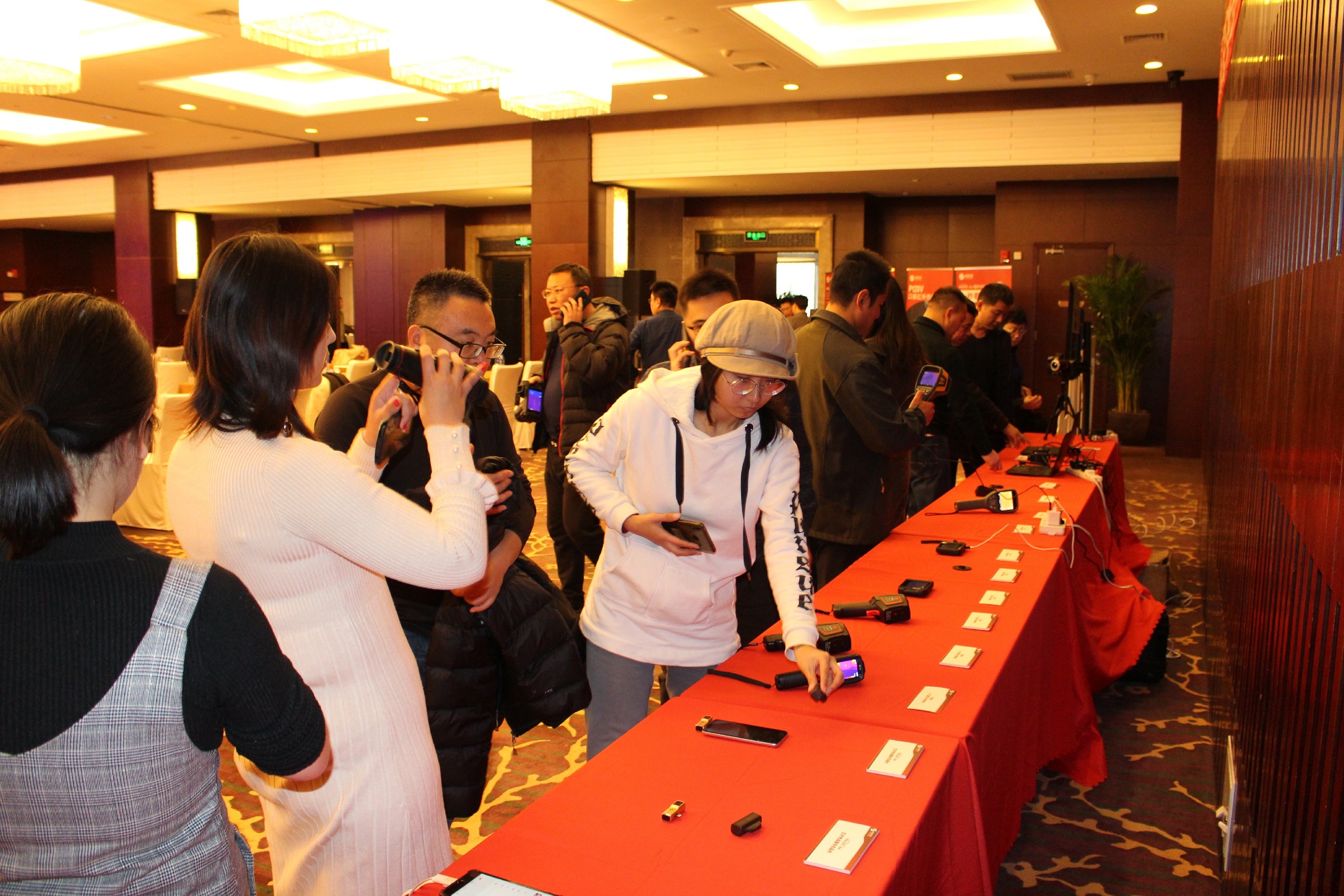 5ddf797caab1d.jpg 微信圖片_20191126225030.jpg